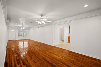 219 W Wilson Avenue, Sherman, TX 75090 - Photo 16