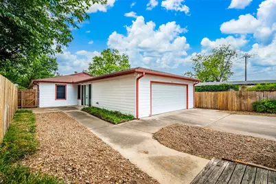 219 W Wilson Avenue, Sherman, TX 75090 - Photo 6