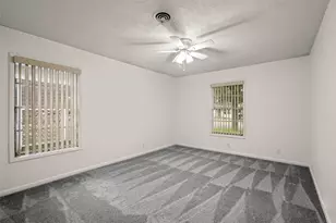 219 W Wilson Ave, Sherman, TX 75090 - Photo 26