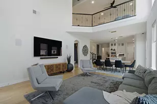 744 E Lake Dr, Coppell, TX 75019 - Photo 12