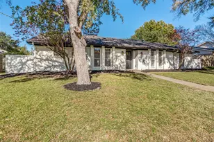 7241 Blythdale Dr, Dallas, TX 75248 - Photo 2