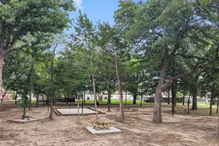 2127 Coelum Ct, Dallas, TX 75253 - Photo 28
