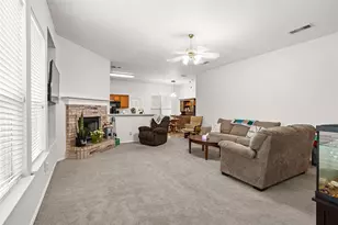2127 Coelum Ct, Dallas, TX 75253 - Photo 8
