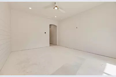 7 Horseshoe Drive, Highland Village, TX 75077 - Photo 8