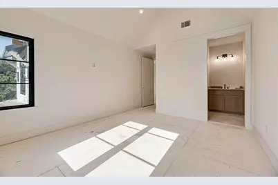 7 Horseshoe Drive, Highland Village, TX 75077 - Photo 26