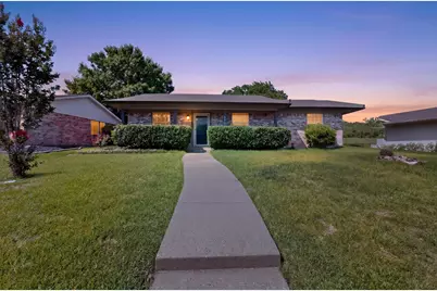 2709 Laramie Street, Irving, TX 75062 - Photo 1