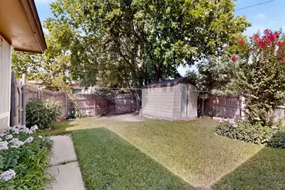 2709 Laramie Street, Irving, TX 75062 - Photo 40