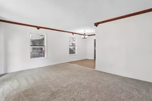 2725 Aster St, Dallas, TX 75211 - Photo 6