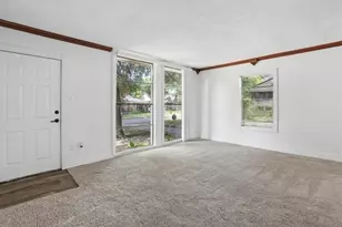 2725 Aster St, Dallas, TX 75211 - Photo 4