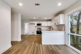 1411 Arborvitae Ave, Dallas, TX 75224 - Photo 4