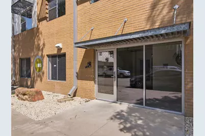 3015 Bryan Street #2F, Dallas, TX 75204 - Photo 2