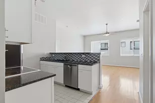 3015 Bryan St, Dallas, TX 75204 - Photo 6