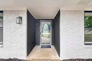 2821 Mccarley Dr, Commerce, TX 75428 - Photo 6