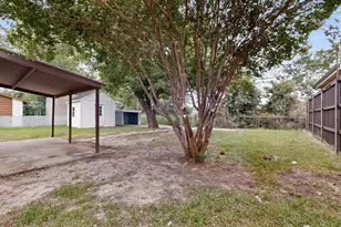 4819 Navajo Trail, Balch Springs, TX 75180 - Photo 40