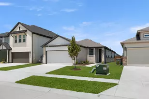 7412 Summer Sunset Dr, Denton, TX 76249 - Photo 2