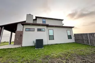 487 Whispering Wy, Red Oak, TX 75154 - Photo 4