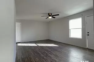 2101 2103 2105 2107 Knoll Crest Dr, Arlington, TX 76014 - Photo 16