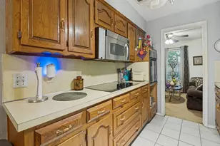 7133 Bayberry Ln, Dallas, TX 75249 - Photo 8