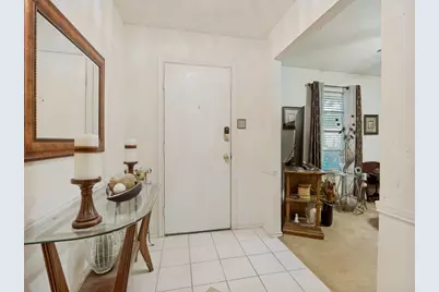7133 Bayberry Lane, Dallas, TX 75249 - Photo 4