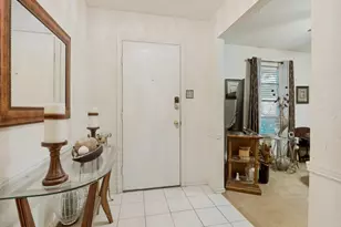 7133 Bayberry Ln, Dallas, TX 75249 - Photo 4