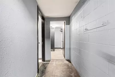 125 Burrell Drive #B, Dallas, TX 75232 - Photo 10