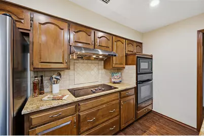 429 Rolling Hills Trail, Arlington, TX 76011 - Photo 12