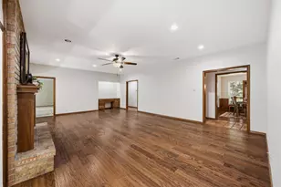 429 Rolling Hills Trail, Arlington, TX 76011 - Photo 8
