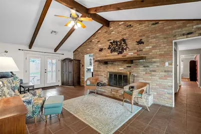 8202 Whippoorwill Drive, Woodway, TX 76712 - Photo 6