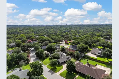8202 Whippoorwill Drive, Woodway, TX 76712 - Photo 38