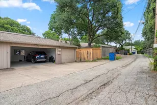 7610 Meadow Oaks Dr, Dallas, TX 75230 - Photo 22