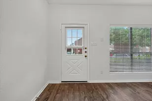 208 Samuel Blvd, Coppell, TX 75019 - Photo 4