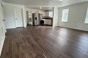 5803 Tremont St, Dallas, TX 75214 - Photo 4