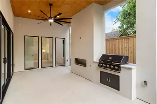 9035 San Benito Way, Dallas, TX 75218 - Photo 32