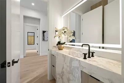 9035 San Benito Way, Dallas, TX 75218 - Photo 18