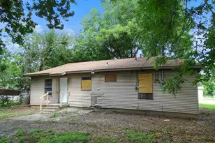 3032 Dahlia Dr, Dallas, TX 75216 - Photo 18