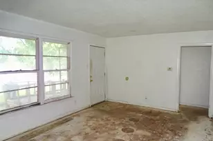 3032 Dahlia Dr, Dallas, TX 75216 - Photo 6