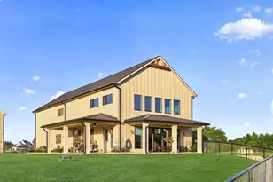 985 Vest Ln, Pilot Point, TX 76258 - Photo 4