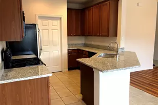 8723 Manhattan Ave, Plano, TX 75024 - Photo 6