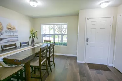 7077 Seton Hall Drive, Fort Worth, TX 76120 - Photo 8