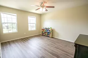 7077 Seton Hall Dr, Fort Worth, TX 76120 - Photo 24