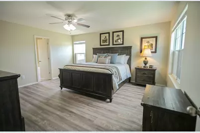 7077 Seton Hall Drive, Fort Worth, TX 76120 - Photo 20