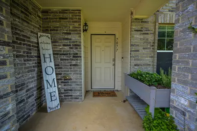 7077 Seton Hall Drive, Fort Worth, TX 76120 - Photo 6
