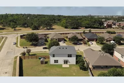7077 Seton Hall Drive, Fort Worth, TX 76120 - Photo 38