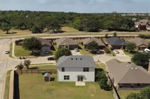 7077 Seton Hall Dr, Fort Worth, TX 76120 - Photo 38