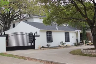 106 E Shady Grove Rd, Grand Prairie, TX 75050 - Photo 2
