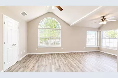 7606 Glenstone Street, Rowlett, TX 75089 - Photo 16