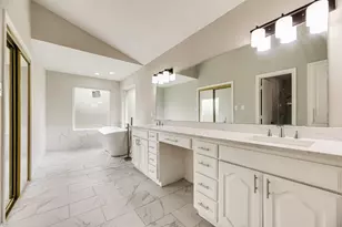 915 Greenbriar Ln, Duncanville, TX 75137 - Photo 16