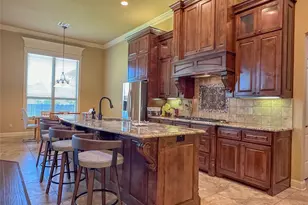 1100 Wessex Dr, Woodway, TX 76712 - Photo 18
