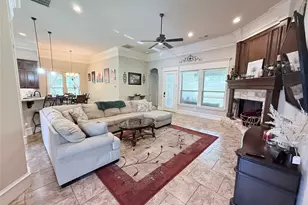 9707 Trinity Ct, Granbury, TX 76049 - Photo 2