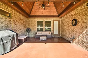 9707 Trinity Ct, Granbury, TX 76049 - Photo 32